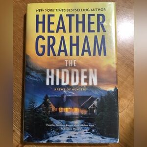 Hardback, The Hidden by Heather Graham